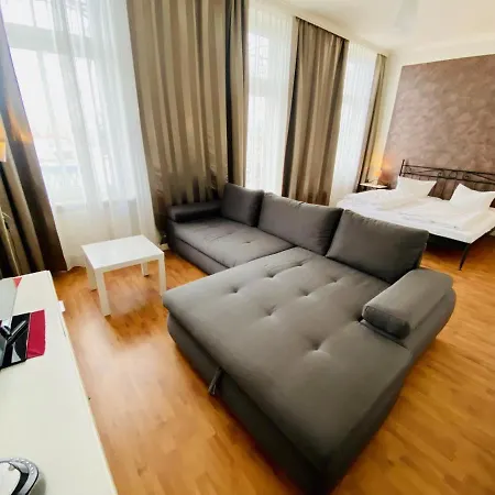 Doppelzimmer Humidor, Direkt Am Alten Strom Apartment *